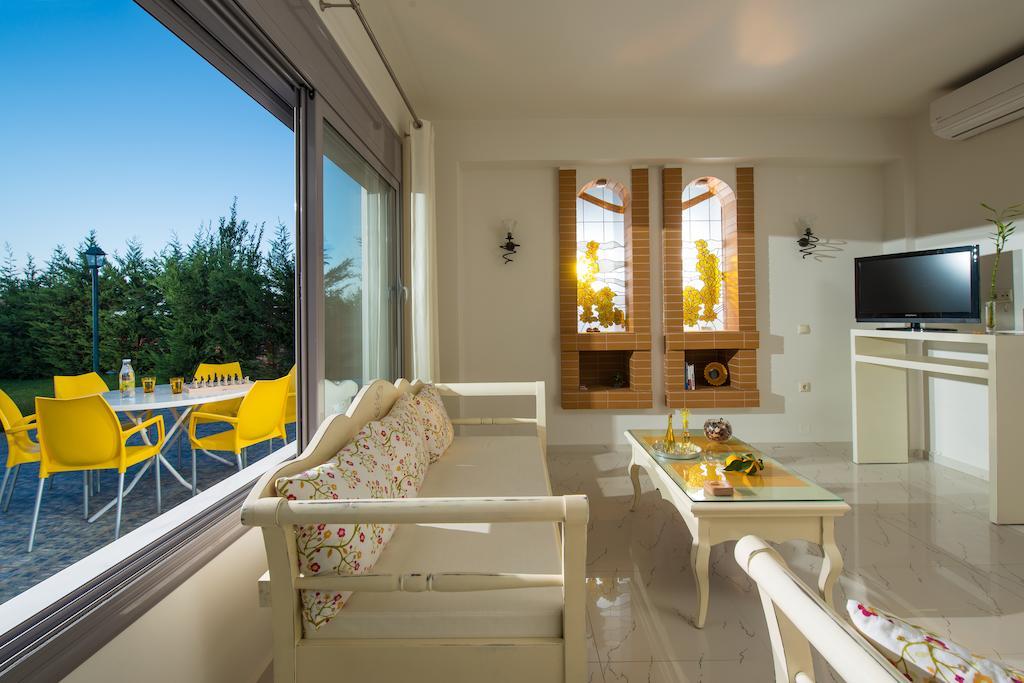 Danae Villas Hersonissos  Exteriör bild