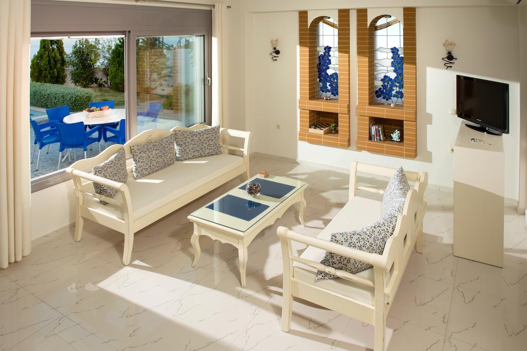 Danae Villas Hersonissos  Rum bild